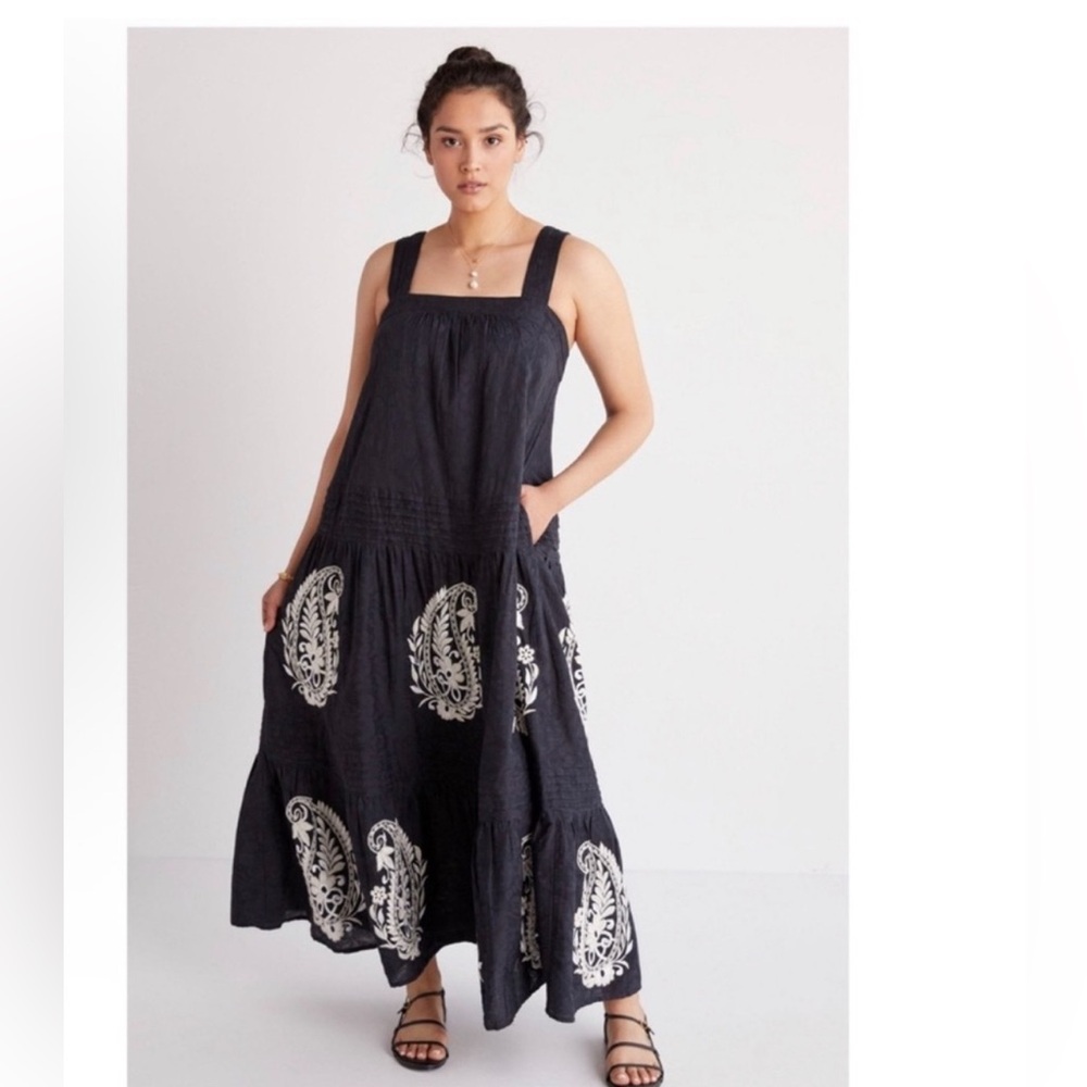 Felicity Embroidered Maxi Dress Black Maxi
Sundress White Paisley Embroidery